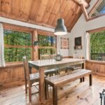 Red Hickory Dining
